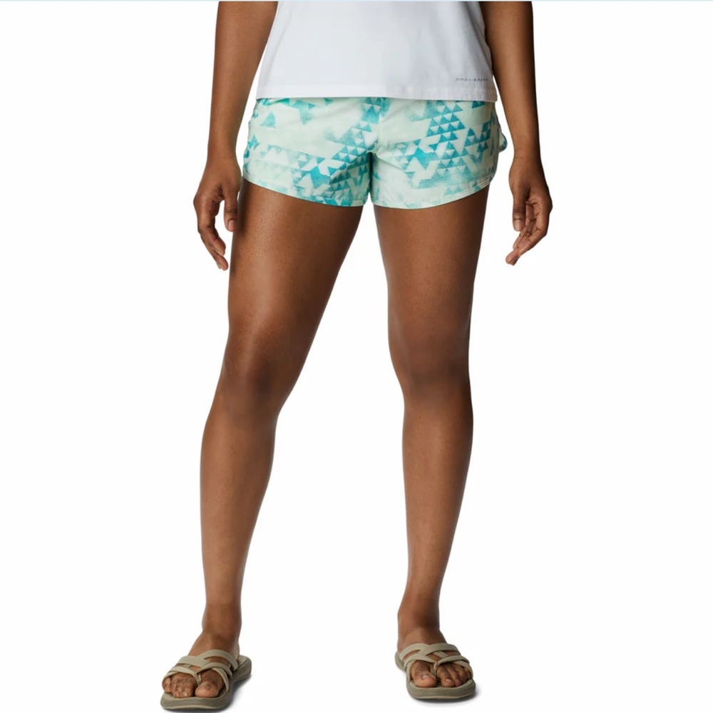 Women's Columbia Bogata Bay Stretch UPF 50 Print Short